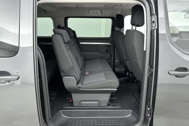 Peugeot E-Traveller (2025) thumbnail 7