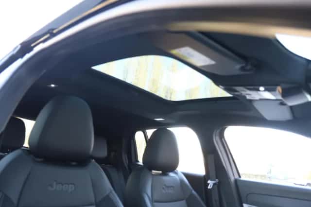 Jeep Avenger (2025) thumbnail 12