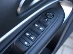 Jeep Avenger (2025) thumbnail 26