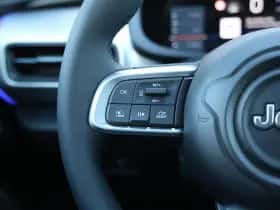 Jeep Avenger (2025) thumbnail 28