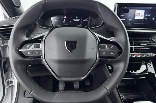 Peugeot 2008 (2025) thumbnail 17