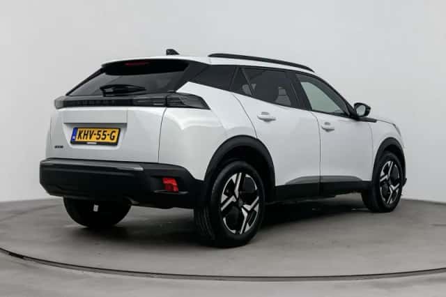 Peugeot 2008 (2025) thumbnail 9