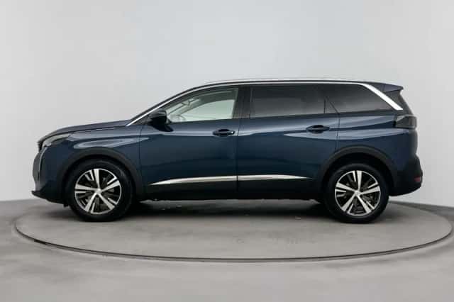 Peugeot 5008 (2021) thumbnail 2