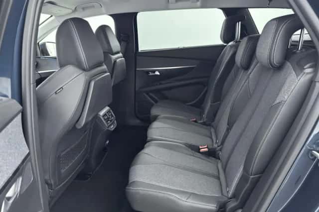 Peugeot 5008 (2021) thumbnail 15