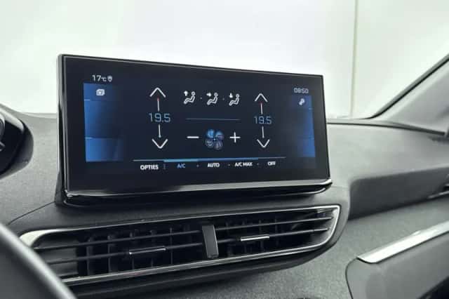 Peugeot 5008 (2021) thumbnail 23