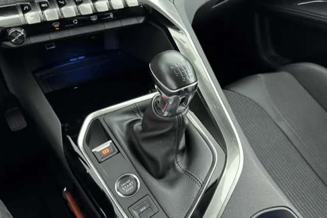 Peugeot 5008 (2021) thumbnail 25
