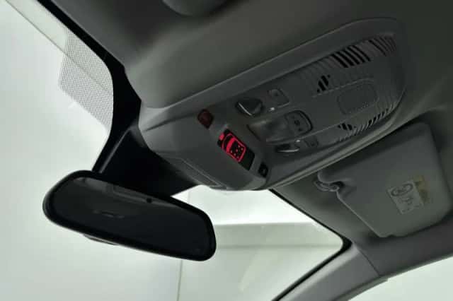 Peugeot 5008 (2021) thumbnail 26
