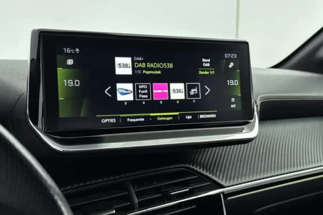 Peugeot 208 (2020) thumbnail 20