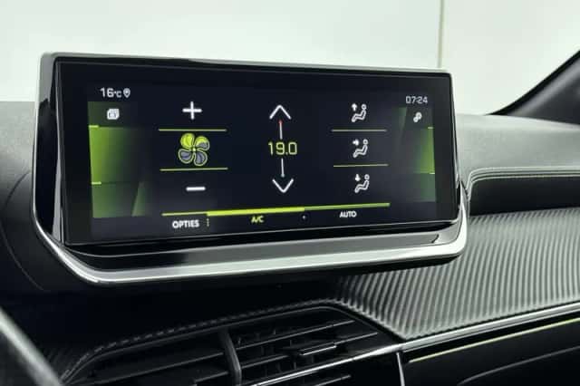 Peugeot 208 (2020) thumbnail 23