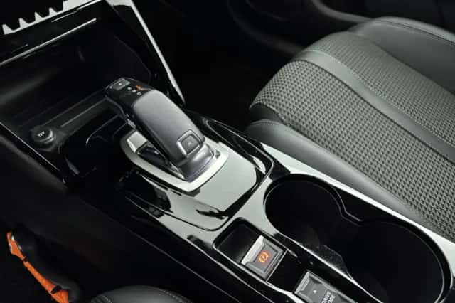 Peugeot 208 (2020) thumbnail 25