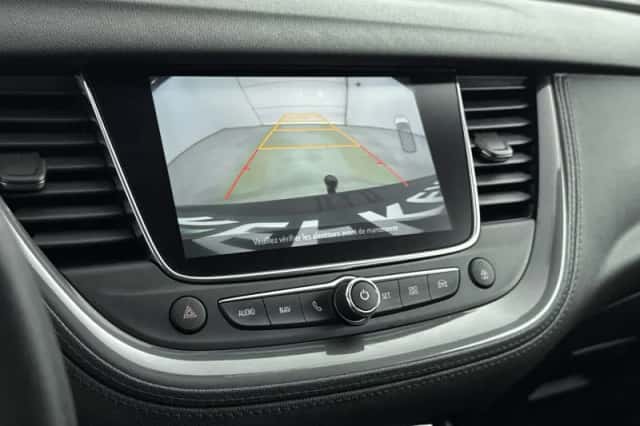 Opel Grandland X (2021) thumbnail 23