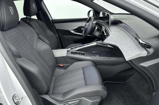 Peugeot 5008 (2025) thumbnail 33