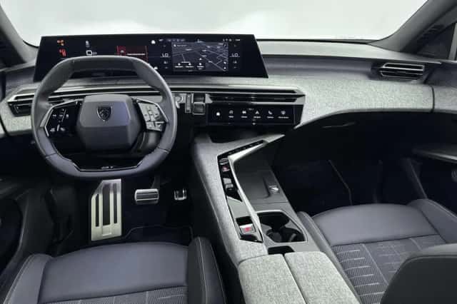 Peugeot 5008 (2025) thumbnail 6