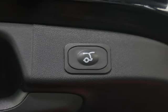 Ford Focus (2021) thumbnail 18