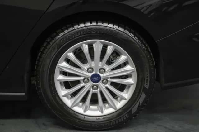 Ford Focus (2021) thumbnail 21