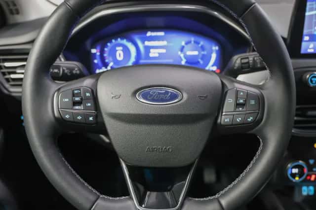 Ford Focus (2021) thumbnail 28