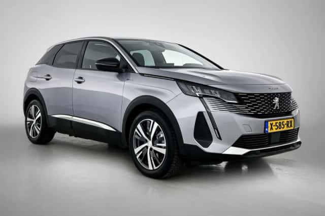 Peugeot 3008 (2022) thumbnail 2