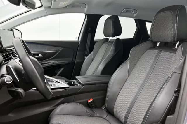 Peugeot 3008 (2022) thumbnail 21