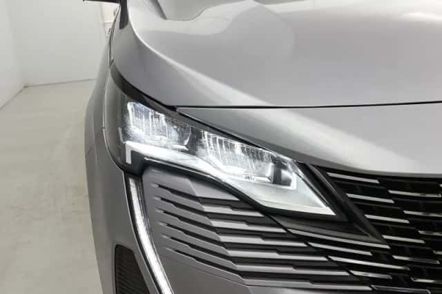 Peugeot 3008 (2022) thumbnail 27