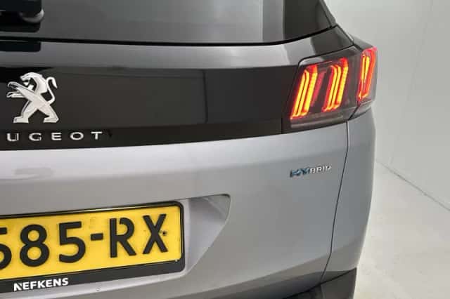 Peugeot 3008 (2022) thumbnail 28