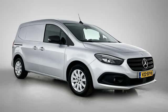 Mercedes-Benz Citan (2024) thumbnail 2