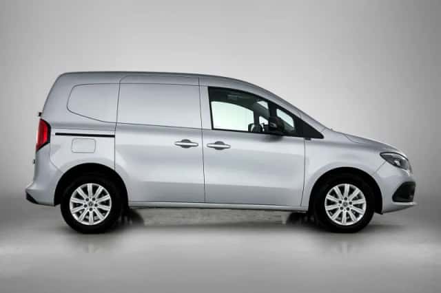 Mercedes-Benz Citan (2024) thumbnail 9