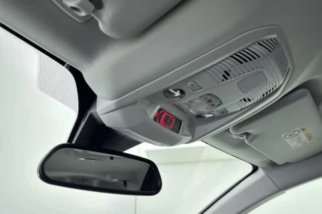 Peugeot 5008 (2022) thumbnail 26