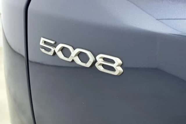 Peugeot 5008 (2022) thumbnail 27