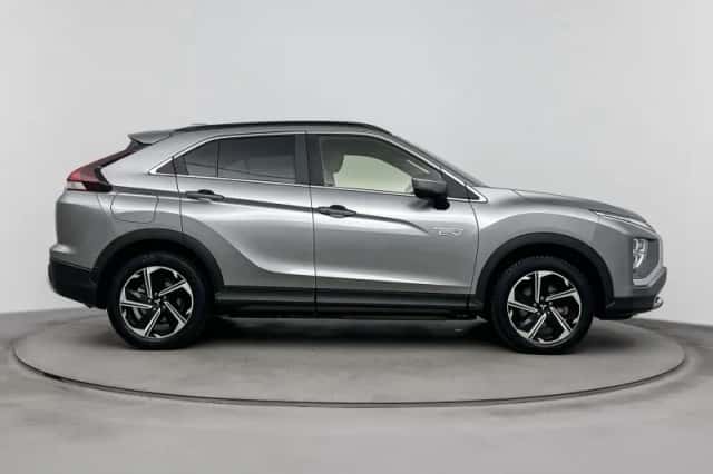 Mitsubishi Eclipse Cross (2022) thumbnail 11