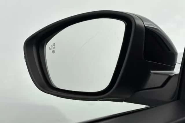 Peugeot 2008 (2025) thumbnail 29