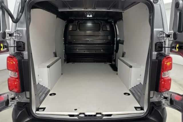 Opel Vivaro-e (2025) thumbnail 9