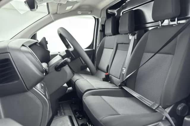 Opel Vivaro-e (2025) thumbnail 5