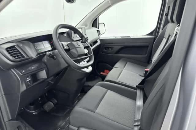 Opel Vivaro-e (2025) thumbnail 6