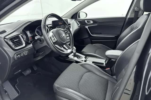 Kia XCeed (2020) thumbnail 15