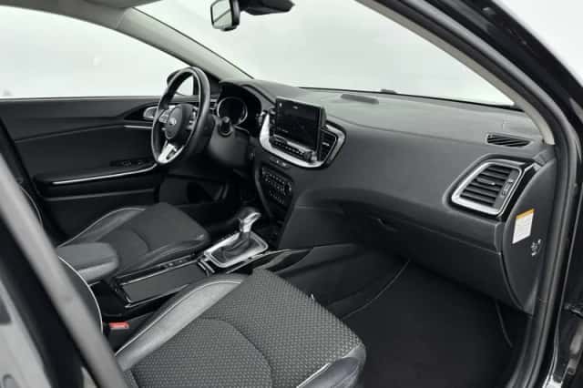 Kia XCeed (2020) thumbnail 17