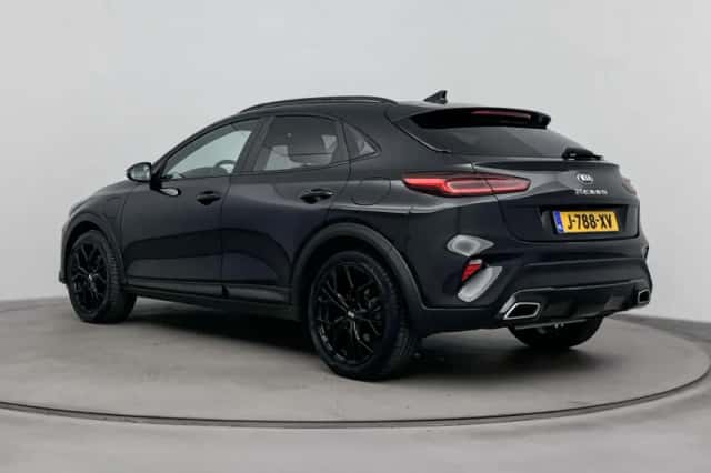 Kia XCeed (2020) thumbnail 3