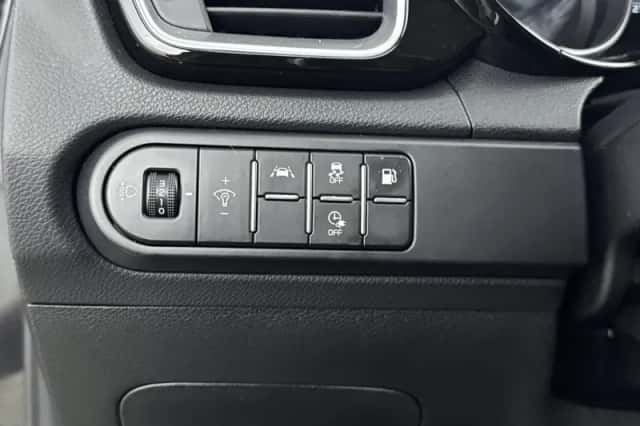 Kia XCeed (2020) thumbnail 30