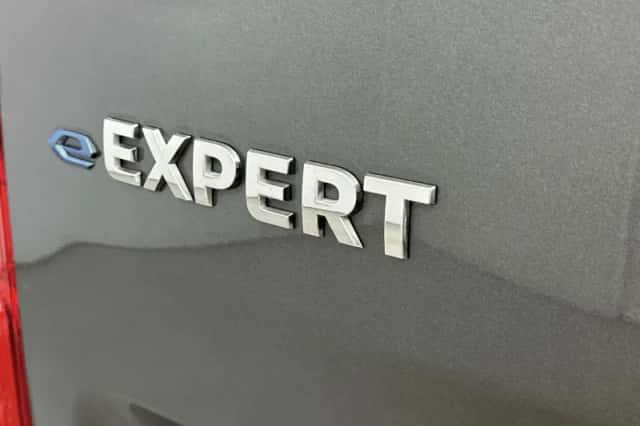 Peugeot E-Expert (2021) thumbnail 27