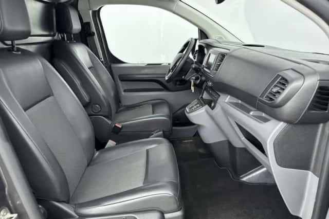 Peugeot E-Expert (2021) thumbnail 10
