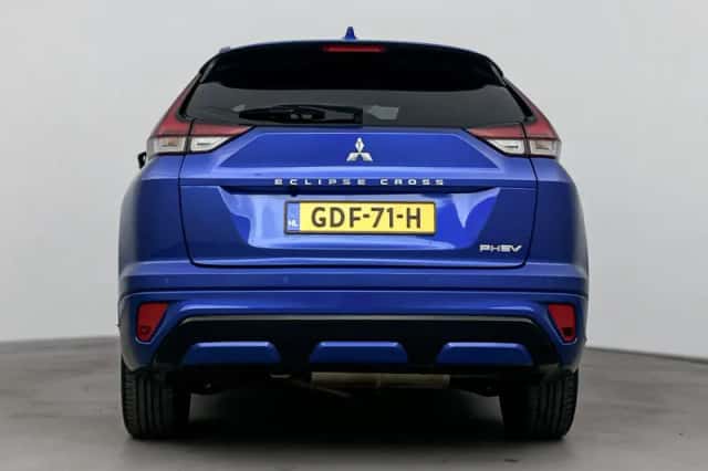 Mitsubishi Eclipse Cross (2024) thumbnail 3