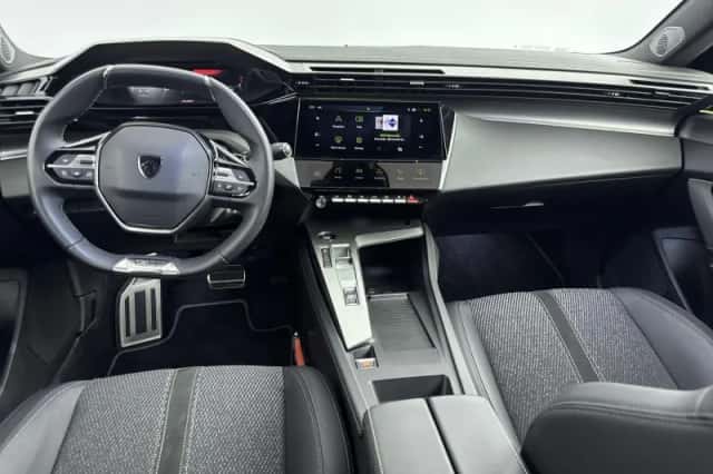 Peugeot 408 (2025) thumbnail 5