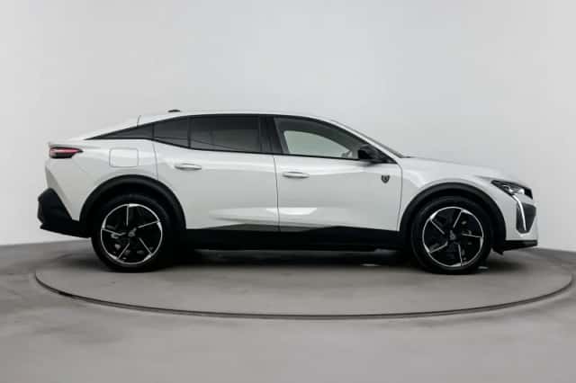 Peugeot 408 (2025) thumbnail 12