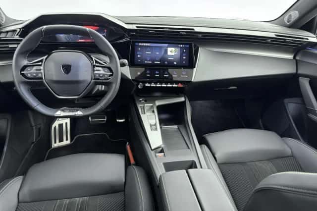 Peugeot 408 (2025) thumbnail 8