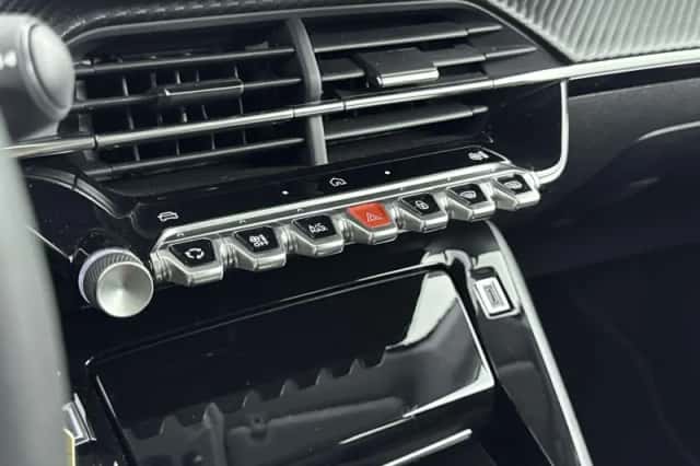 Peugeot 208 (2025) thumbnail 25