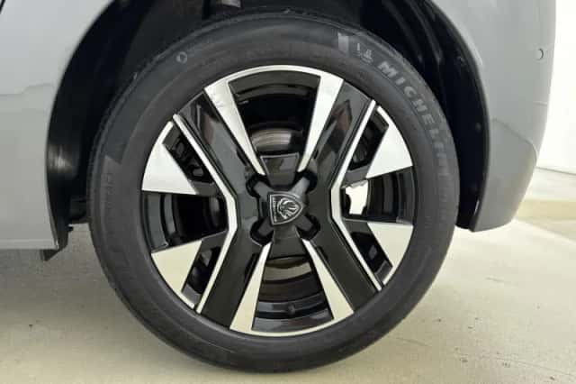 Peugeot 208 (2025) thumbnail 32