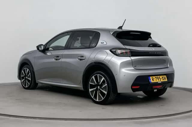 Peugeot e-208 (2022) thumbnail 14