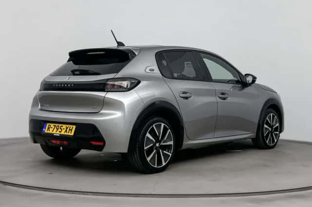Peugeot e-208 (2022) thumbnail 10