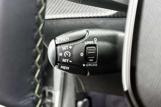 Peugeot 208 (2024) thumbnail 19