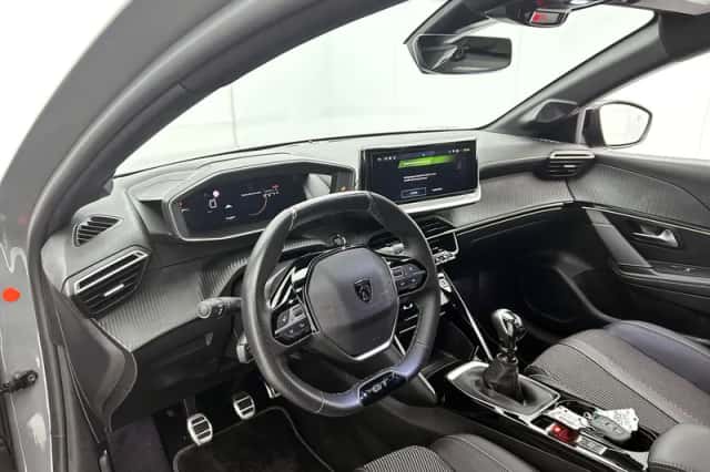Peugeot 208 (2024) thumbnail 4