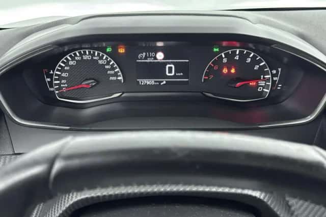Peugeot 208 (2021) thumbnail 18